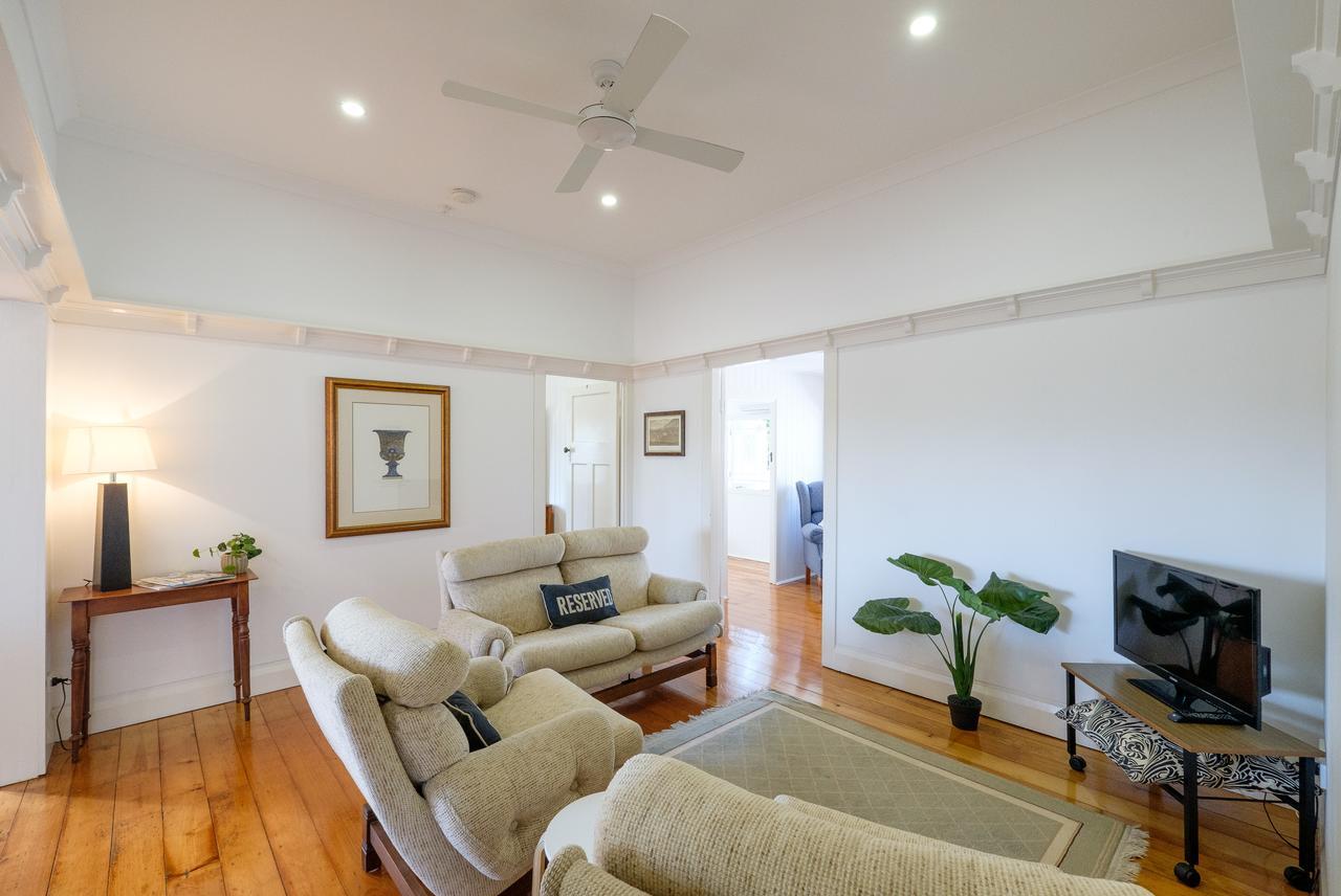 Central Cottage Brisbane Exterior photo